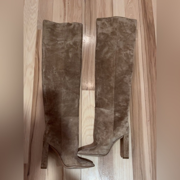 - saint laurent over knee suede boots size italian 38 - Picture 1 of 3
